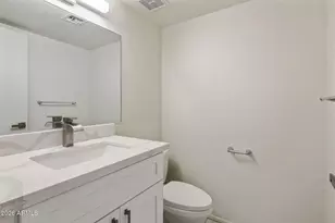 11822 N 76th Dr, Peoria, AZ 85345 - Photo 13