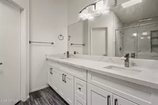 11822 N 76th Dr, Peoria, AZ 85345 - Photo 17