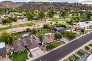 801 W Gleneagles Dr, Phoenix, AZ 85023 - Photo 43