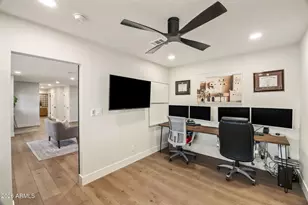 801 W Gleneagles Dr, Phoenix, AZ 85023 - Photo 17