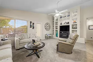 10233 W Daley Ln, Peoria, AZ 85383 - Photo 15