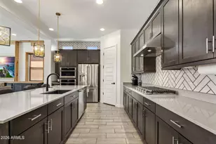 17270 W Aubrey Ln, Surprise, AZ 85378 - Photo 7