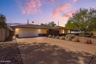 1209 W Medlock Dr, Phoenix, AZ 85013 - Photo 1