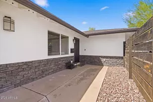 1209 W Medlock Dr, Phoenix, AZ 85013 - Photo 5