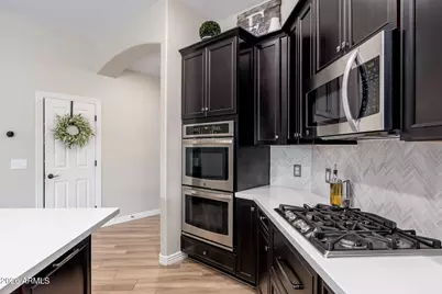 9841 W Quail Track Drive, Peoria, AZ 85383 - Photo 13