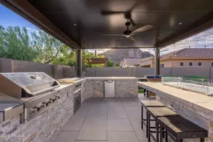 9841 W Quail Track Dr, Peoria, AZ 85383 - Photo 41