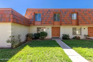 7809 N 49th Ave, Glendale, AZ 85301 - Photo 1