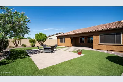 10025 W Sydney Way, Peoria, AZ 85383 - Photo 31