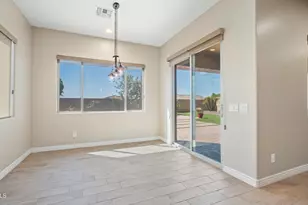 10025 W Sydney Way, Peoria, AZ 85383 - Photo 27