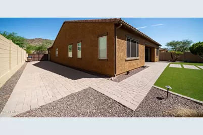 10025 W Sydney Way, Peoria, AZ 85383 - Photo 39