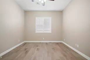 10025 W Sydney Way, Peoria, AZ 85383 - Photo 21