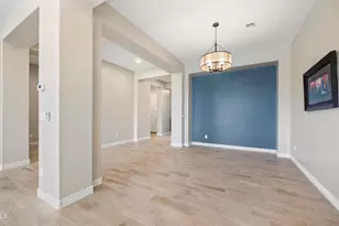 10025 W Sydney Way, Peoria, AZ 85383 - Photo 5