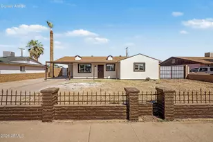 7750 W Clarendon Ave, Phoenix, AZ 85033 - Photo 1