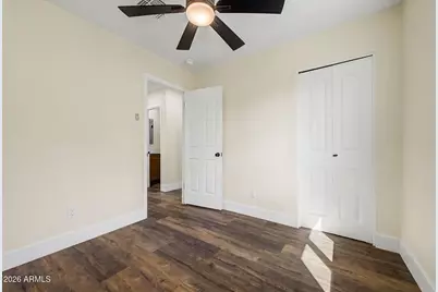 7750 W Clarendon Avenue, Phoenix, AZ 85033 - Photo 15
