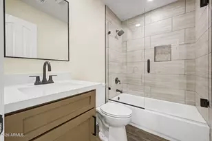 7750 W Clarendon Ave, Phoenix, AZ 85033 - Photo 13
