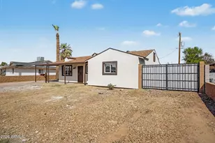 7750 W Clarendon Ave, Phoenix, AZ 85033 - Photo 27