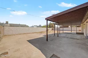 7750 W Clarendon Ave, Phoenix, AZ 85033 - Photo 29