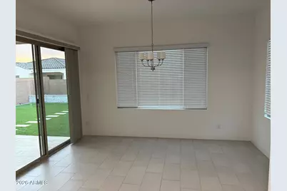7710 W Crabapple Drive, Peoria, AZ 85383 - Photo 5