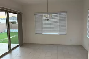 7710 W Crabapple Dr, Peoria, AZ 85383 - Photo 5