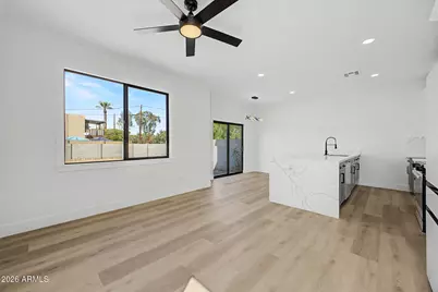 920 E Pasadena Avenue #1, Phoenix, AZ 85014 - Photo 7
