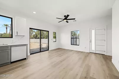 920 E Pasadena Avenue #2, Phoenix, AZ 85014 - Photo 13