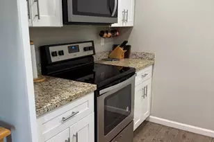 10918 W Campana Dr, Sun City, AZ 85351 - Photo 7