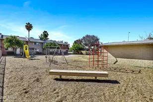 14 E Hermosa Dr, Tempe, AZ 85282 - Photo 33