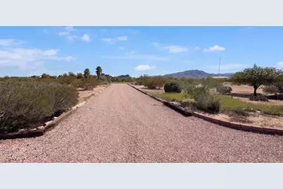 51340 W Iver Road, Aguila, AZ 85320 - Photo 49