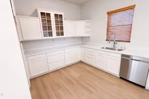 51340 W Iver Rd, Aguila, AZ 85320 - Photo 19