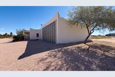 51340 W Iver Road, Aguila, AZ 85320 - Photo 45