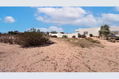 51340 W Iver Road, Aguila, AZ 85320 - Photo 53