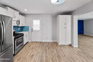 438 E Pierce St, Tempe, AZ 85288 - Photo 9