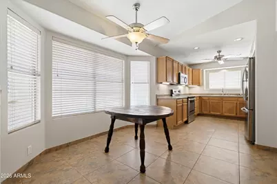 7942 W Paradise Drive, Peoria, AZ 85345 - Photo 9