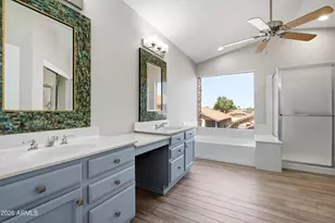 7942 W Paradise Dr, Peoria, AZ 85345 - Photo 21
