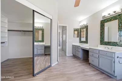 7942 W Paradise Drive, Peoria, AZ 85345 - Photo 23