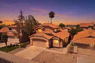 7942 W Paradise Dr, Peoria, AZ 85345 - Photo 41