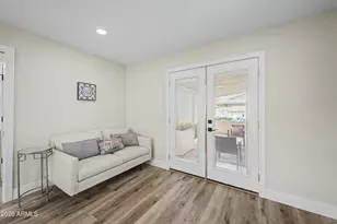 922 E Loyola Dr, Tempe, AZ 85282 - Photo 19