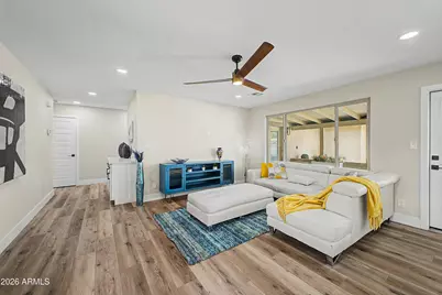 922 E Loyola Drive, Tempe, AZ 85282 - Photo 5