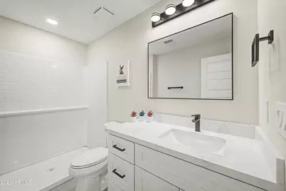922 E Loyola Drive, Tempe, AZ 85282 - Photo 29