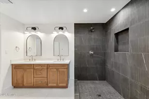 7035 E Cypress St, Scottsdale, AZ 85257 - Photo 15