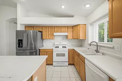 2093 E Nathan Way, Chandler, AZ 85225 - Photo 13