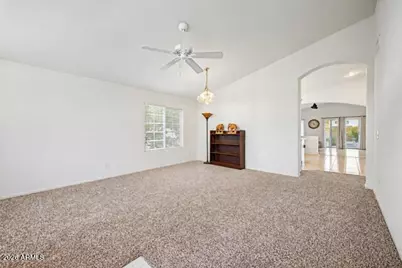 2093 E Nathan Way, Chandler, AZ 85225 - Photo 9