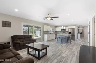 2418 W Calavar Rd, Phoenix, AZ 85023 - Photo 3
