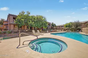 705 W Queen Creek Rd, Chandler, AZ 85248 - Photo 31