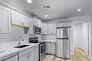 6417 S 10th St, Phoenix, AZ 85042 - Photo 3
