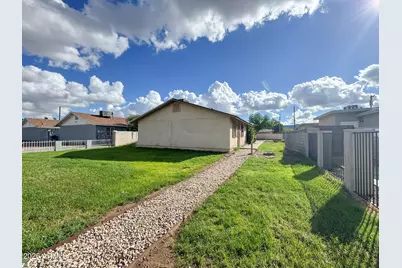 2931 E Atlanta Avenue #3, Phoenix, AZ 85040 - Photo 3
