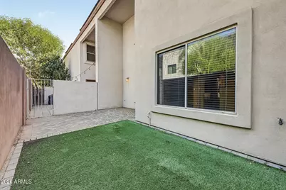 4202 N 21st Street #15, Phoenix, AZ 85016 - Photo 1