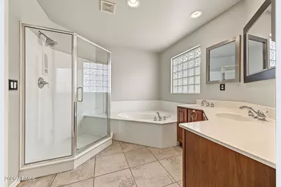 4202 N 21st Street #15, Phoenix, AZ 85016 - Photo 13