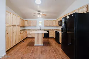 2233 E Behrend Dr, Phoenix, AZ 85024 - Photo 13