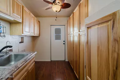 2233 E Behrend Drive #220, Phoenix, AZ 85024 - Photo 29